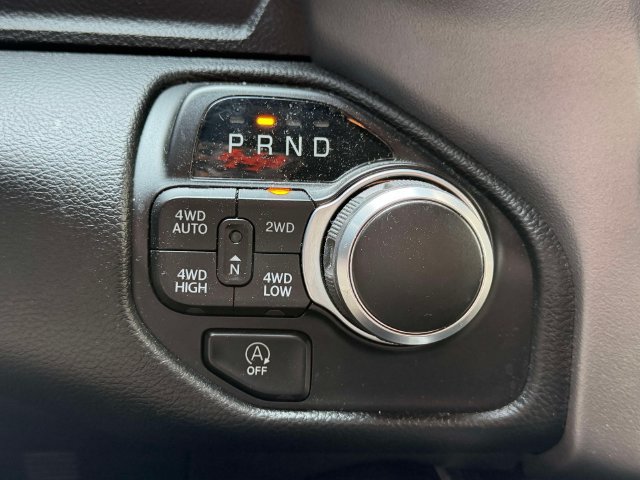 Used 2022 RAM 1500 Big Horn AWD/4WD image 30
