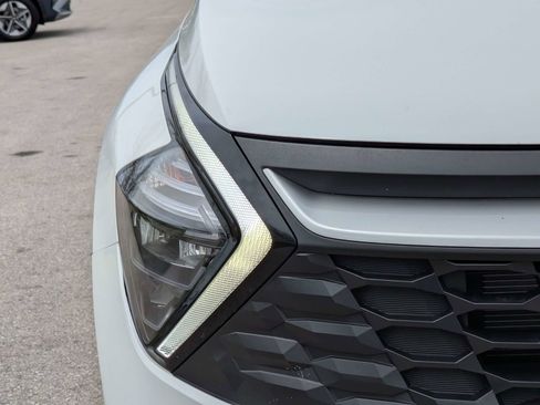 Certified 2023 Kia Sportage LX AWD/4WD image 10