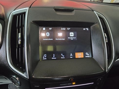 Used 2016 Ford Edge Titanium w/ Canadian Touring Package image 32