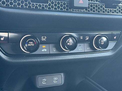 New 2026 Honda HR-V Sport image 17