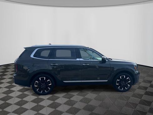 Used 2024 Kia Telluride SX Prestige w/ Towing Package AWD/4WD image 6