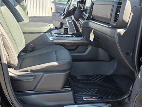 New 2026 Chevrolet Silverado 1500 RST AWD/4WD image 15