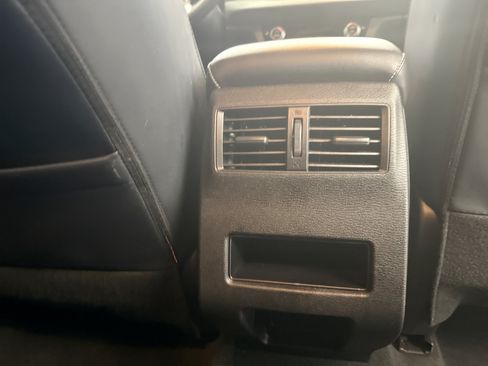 Used 2024 Mitsubishi Outlander SE Black Edition AWD/4WD image 20