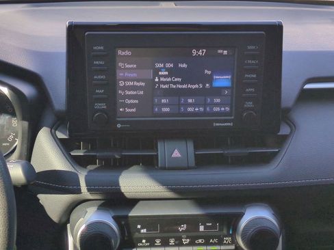 Certified 2021 Toyota RAV4 LE image 17