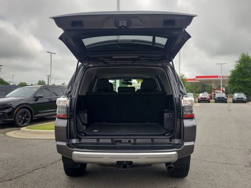 Used 2019 Toyota 4Runner TRD Off-Road Premium AWD/4WD image 14