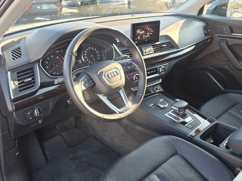 Used 2019 Audi Q5 2.0T Premium w/ Convenience Package image 31