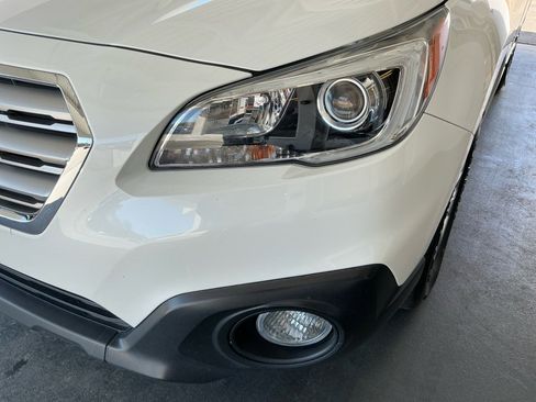 Used 2016 Subaru Outback 2.5i Premium image 29