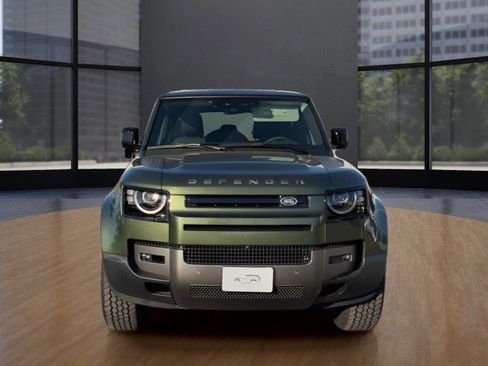 New 2026 Land Rover Defender 110 S image 9