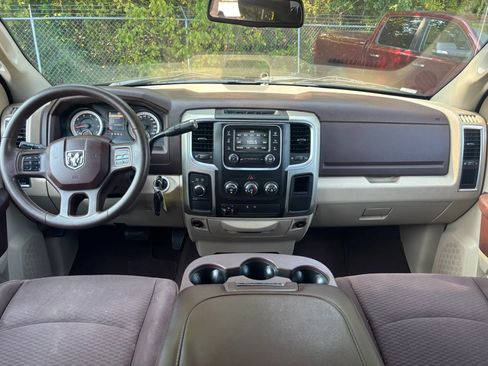 Used 2014 RAM 2500 SLT AWD/4WD image 18