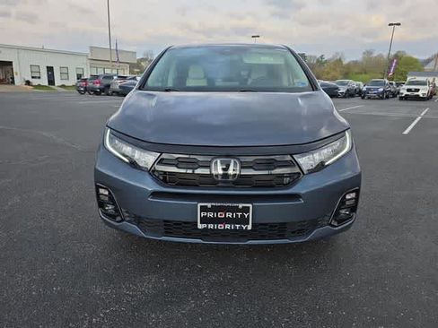 Used 2025 Honda Odyssey Elite image 7