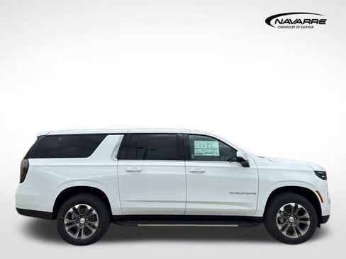 New 2025 Chevrolet Suburban LT w/ Comfort Package image 12