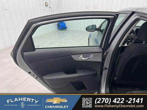 Used 2023 Kia Forte LXS w/ LXS Technology Package image 10