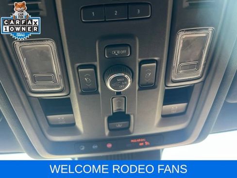Used 2023 Chevrolet Suburban High Country w/ Premium Package AWD/4WD image 21