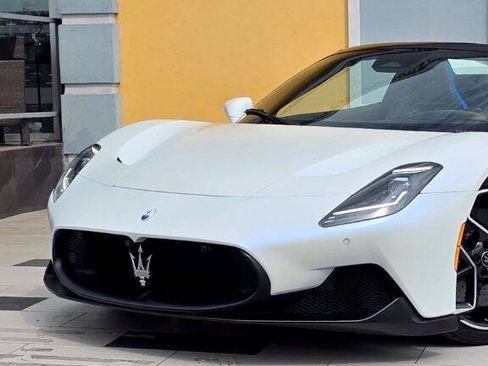 Used 2024 Maserati MC20 Cielo RWD image 23