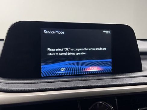 Certified 2022 Lexus RX 350 FWD image 19