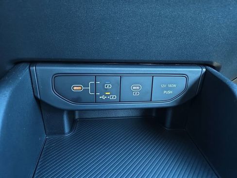 New 2026 Kia K4 LXS image 12