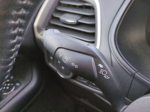 Certified 2022 Ford Edge SEL w/ Convenience Package image 28