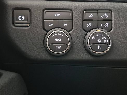 New 2026 Chevrolet Silverado 1500 RST w/ Safety Package AWD/4WD image 18