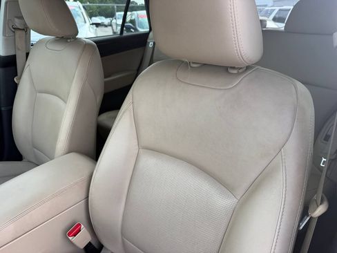 Used 2017 Subaru Outback 2.5i Limited AWD/4WD image 13