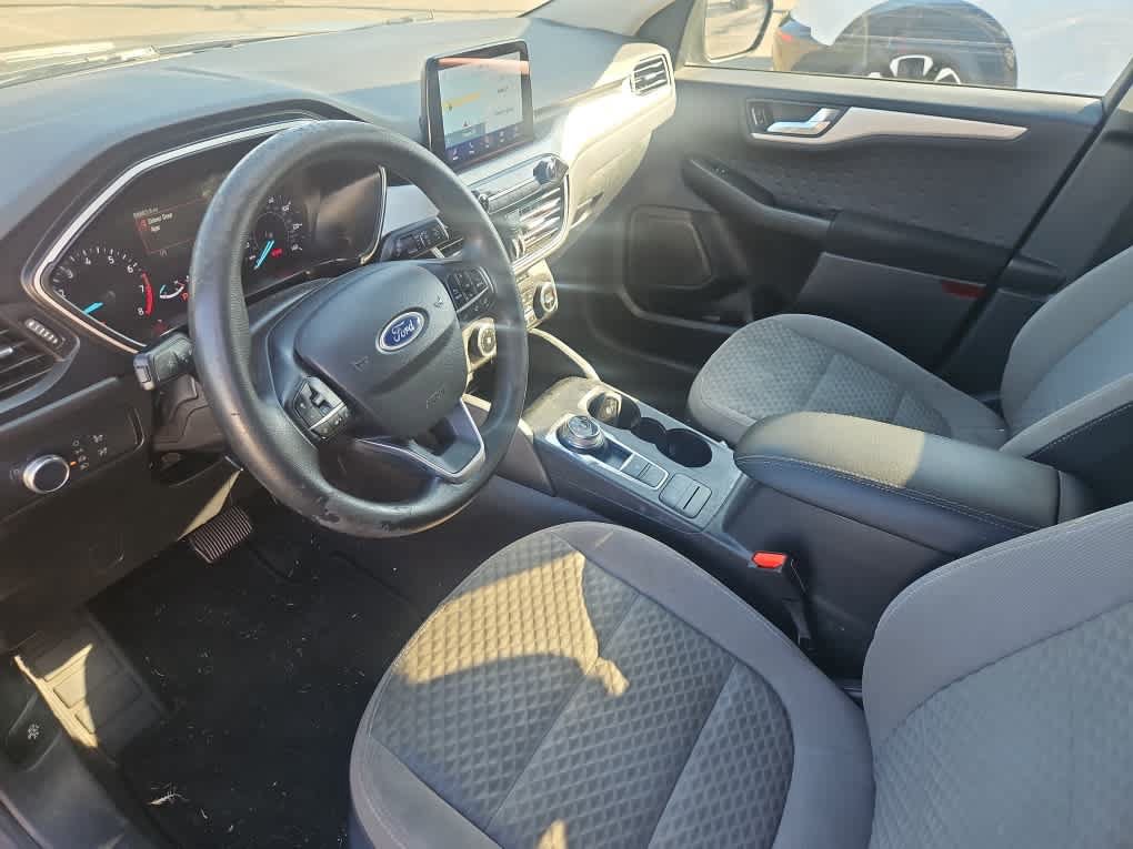 Used 2020 Ford Escape SE FWD image 14