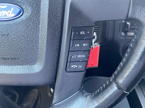 Used 2017 Ford Expedition EL XL w/ Equipment Group 101A AWD/4WD image 17
