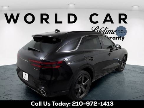 Used 2025 Genesis GV70 3.5T Sport w/ Sport Advanced Package AWD/4WD image 3