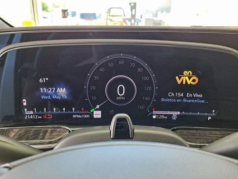 Used 2023 Cadillac Escalade Premium Luxury w/ LPO, Radiant Package AWD/4WD image 9
