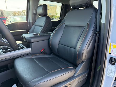 New 2026 Ford F350 Lariat w/ Black Appearance Package AWD/4WD image 24