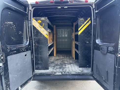 Used 2021 RAM ProMaster 2500 w/ Convenience Group FWD image 19