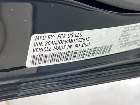 Used 2022 Jeep Compass Latitude AWD/4WD image 30