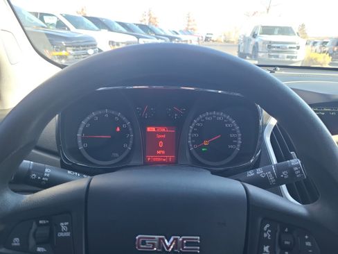 Used 2017 GMC Terrain SLE image 10