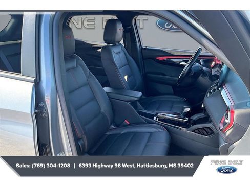 Used 2024 Chevrolet TrailBlazer RS FWD image 7