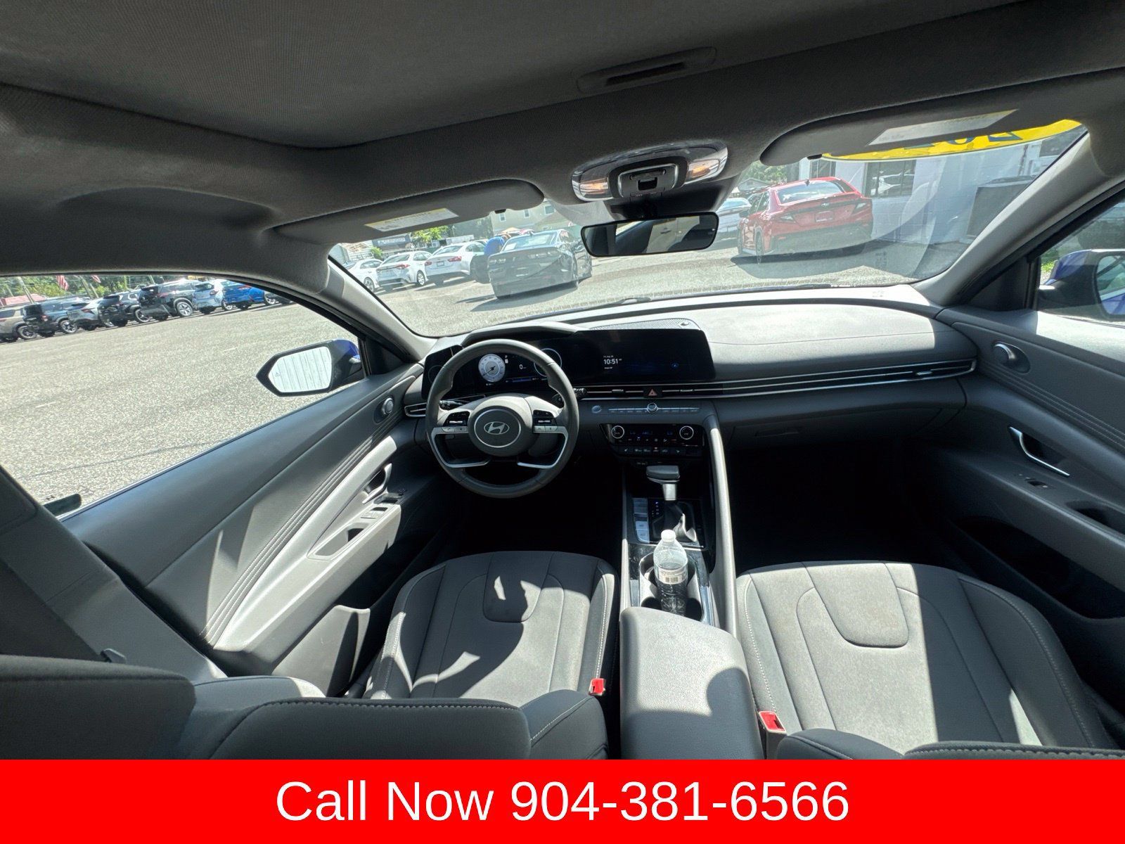 Used 2025 Hyundai Elantra SEL FWD image 18