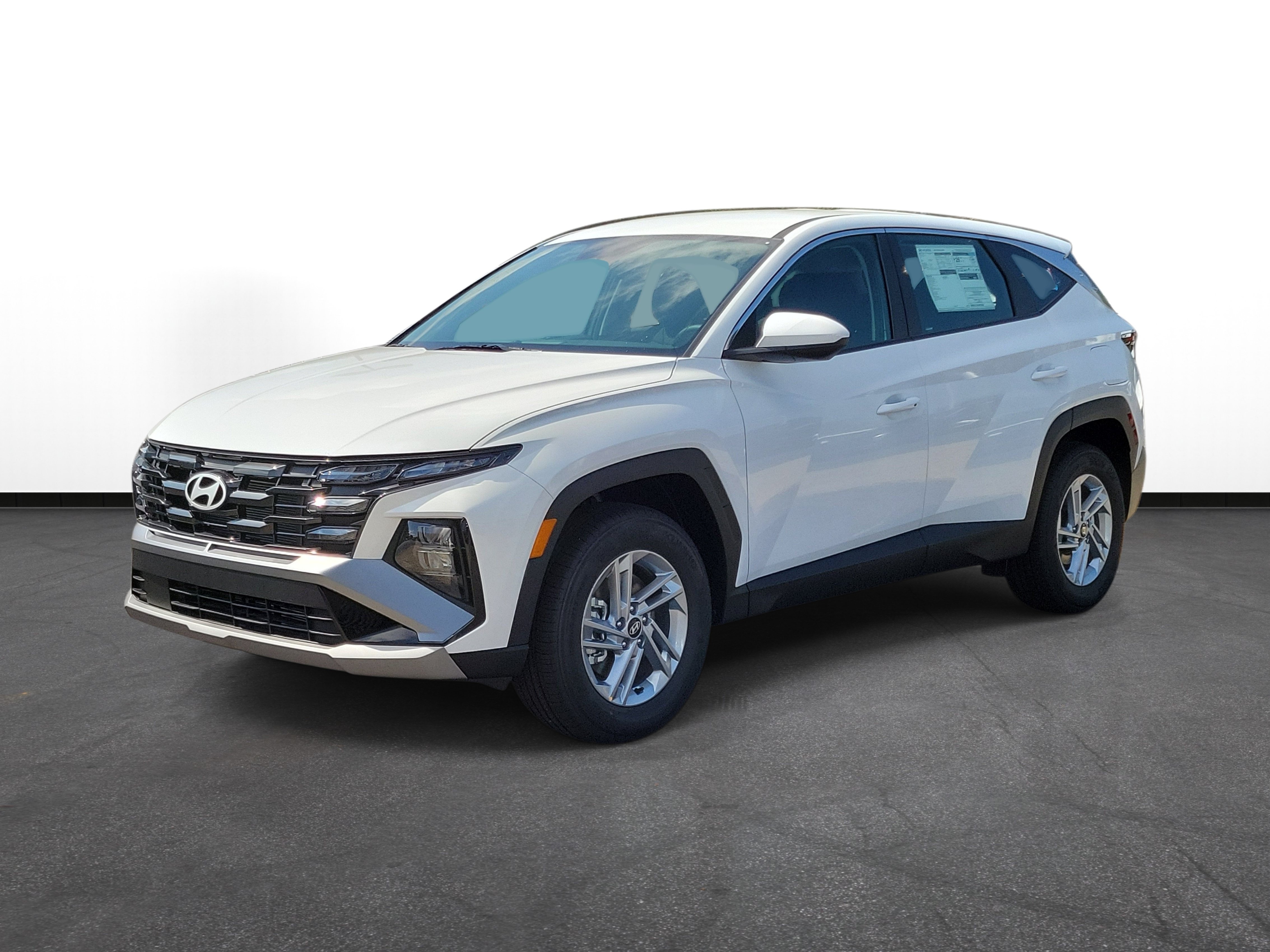 New 2026 Hyundai Tucson SE AWD/4WD image 2