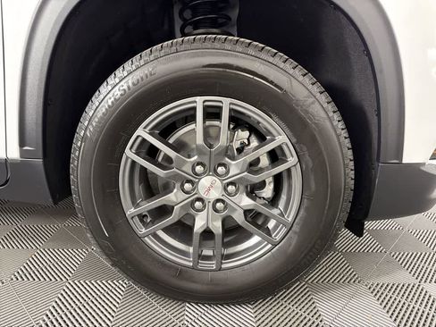 New 2026 GMC Acadia Elevation image 21