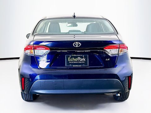 Used 2023 Toyota Corolla LE FWD image 7