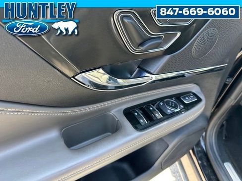 Used 2023 Lincoln Corsair Reserve w/ Equipment Group 201A AWD/4WD image 24