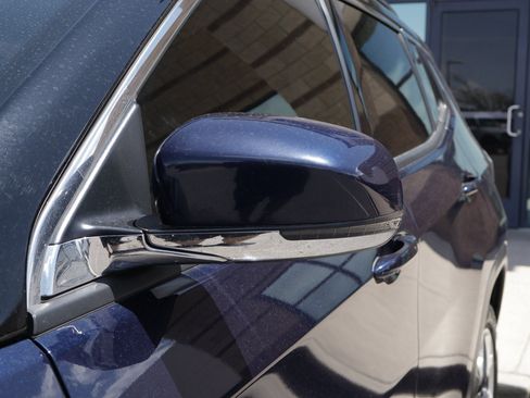Used 2018 Jeep Compass Limited w/ Safe & Security Group AWD/4WD image 15