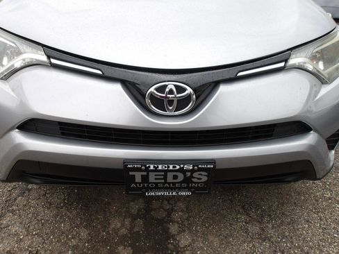 Used 2016 Toyota RAV4 LE AWD/4WD image 34