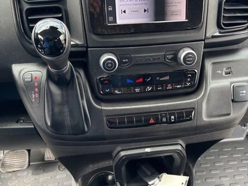 Used 2023 RAM ProMaster 2500 FWD image 23