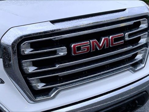 Used 2021 GMC Sierra 1500 SLT AWD/4WD image 29