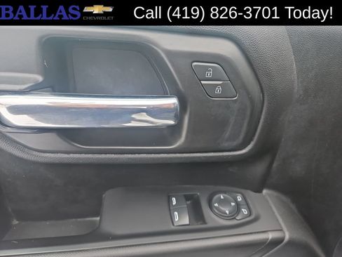 Certified 2022 Chevrolet Silverado 2500 W/T w/ WT Fleet Convenience Package AWD/4WD image 24