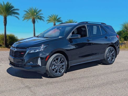 Used 2023 Chevrolet Equinox RS w/ LPO, Floor Liner Package image 31