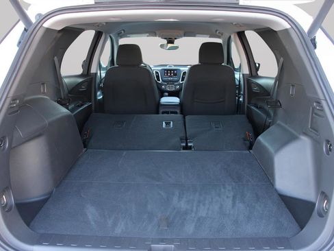 Used 2024 Chevrolet Equinox LT image 10