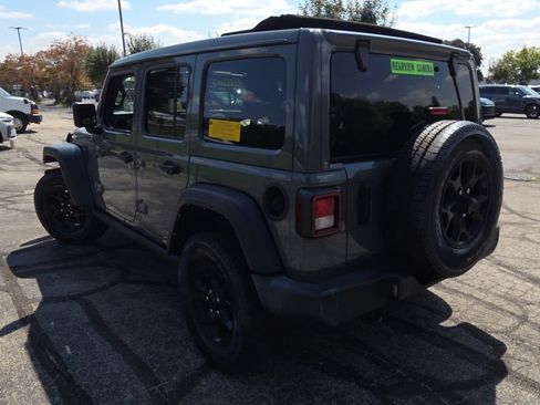 Used 2022 Jeep Wrangler Unlimited Sport AWD/4WD image 8