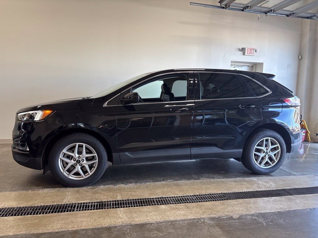 Used 2024 Ford Edge SEL w/ Convenience Package AWD/4WD image 1
