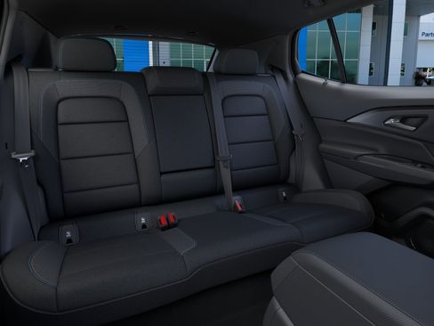 New 2026 Chevrolet Equinox EV LT FWD image 17