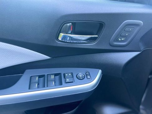 Used 2016 Honda CR-V Touring image 9