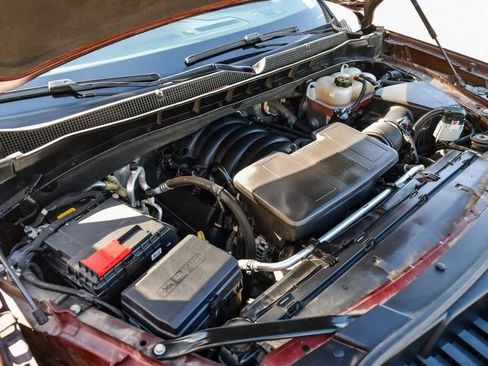 Used 2023 Chevrolet Tahoe LT image 30