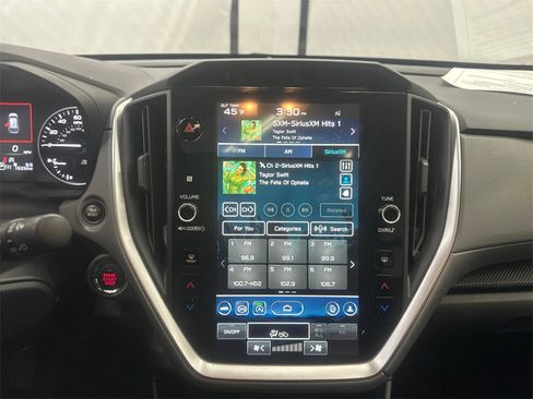 Used 2024 Subaru Crosstrek 2.0i Premium image 29